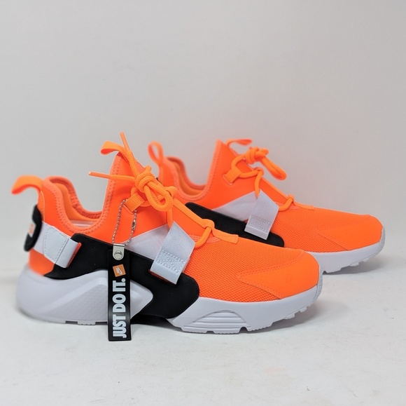 Nike Shoes Nike Air Max Huarache City Lowjust Do It Pack Poshmark